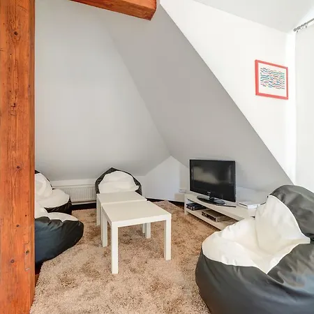 Nosislav Apartments Apartman