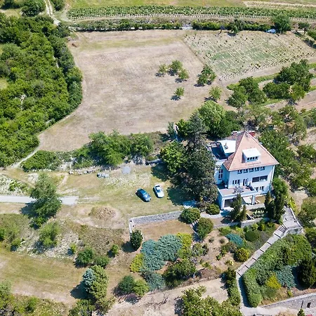 Appartement Nosislav Apartments