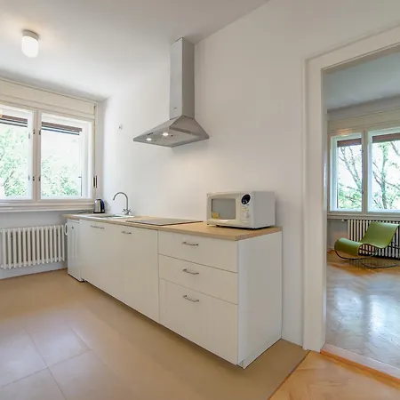 Nosislav Apartments Apartman