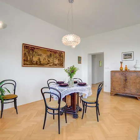 Nosislav Apartments Appartement *